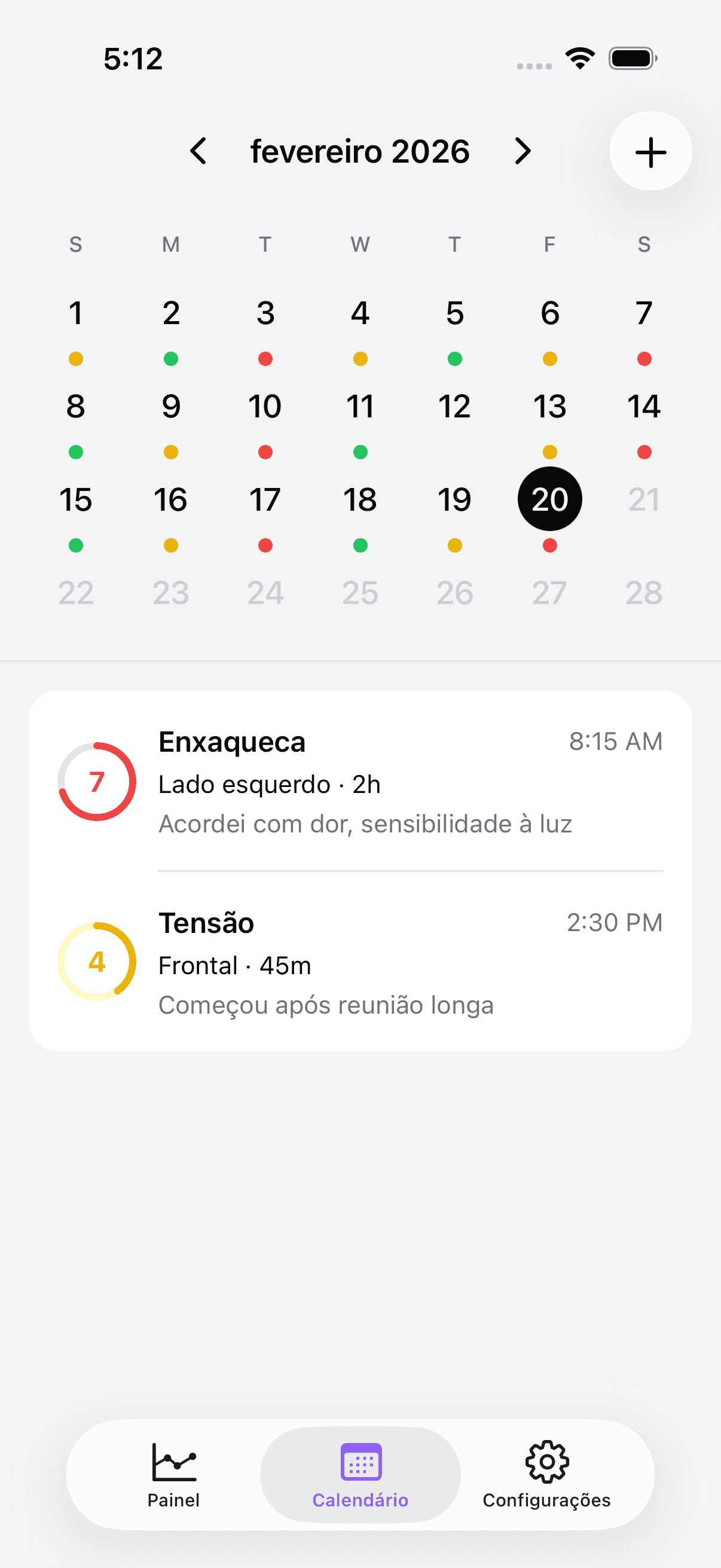 Calendar view with color-coded headache entries